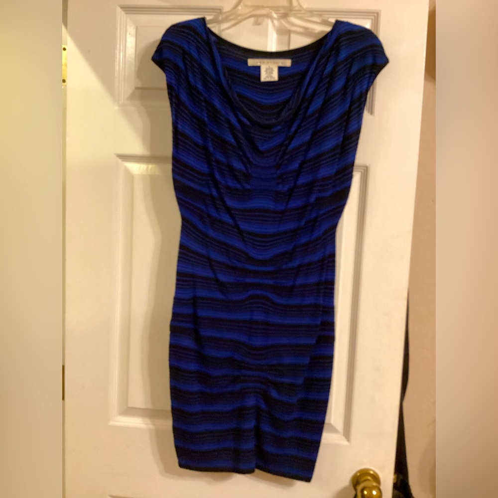 Max Studio Sweater Dress Black/Blue Size Medium